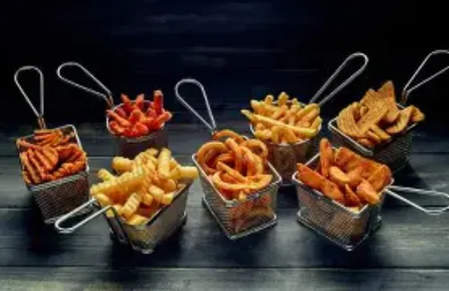 4 Pcs Fried, Fries (R), Bun & Dips